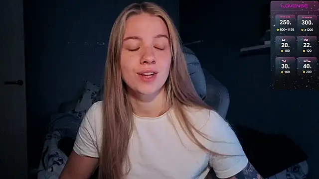 candy maggie online show from 10/13/25, 05:46