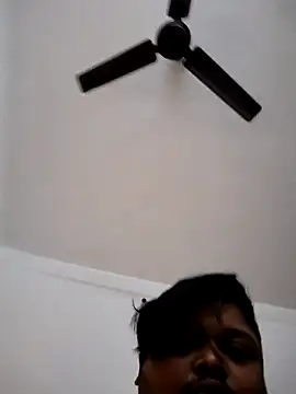 Snapshot of julywwrt chatting on 10/11/25, 09:41 julywwrt online show from 10/11/25, 09:41