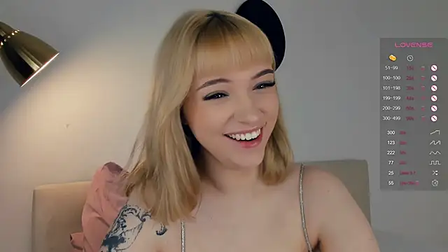 KateDolphin online show from 01/17/25, 08:44