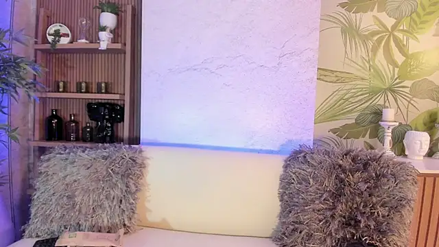 Ninakravis online show from 01/16/26, 08:13