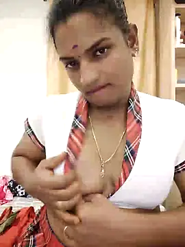 Snapshot of Ammuindia chatting on 07/29/26, 05:22 Ammuindia online show from 07/29/26, 05:22