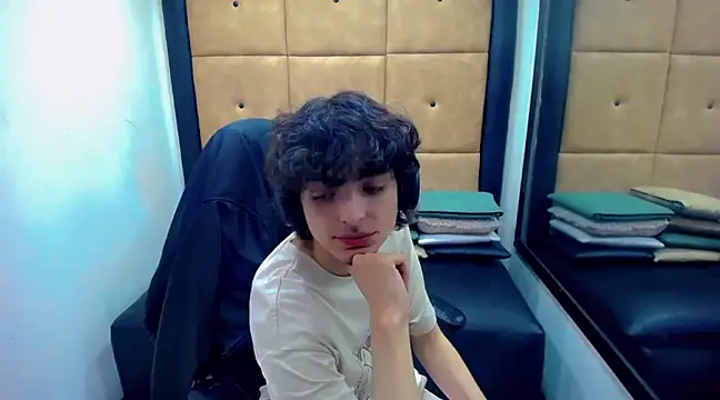 Sr BonnyEthan online show from 12/06/24, 02:17