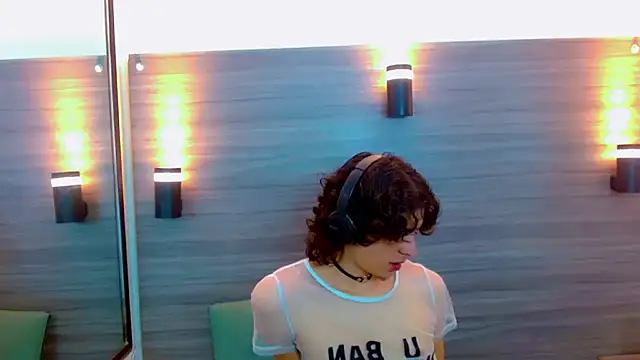 Sr BonnyEthan online show from 10/16/25, 02:18