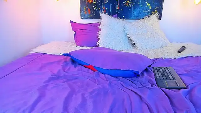 cloe bridgee online show from 01/04/25, 03:07