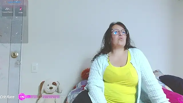 Snapshot of honeyhot_paty chatting on 03/01/25, 10:21 honeyhot paty online show from 03/01/25, 10:21