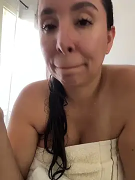 emely sexx20 online show from 02/08/26, 03:48