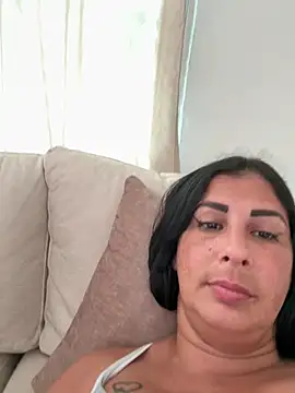 Snapshot of Angelicvill chatting on 03/17/25, 09:23 Angelicvill online show from 03/17/25, 09:23