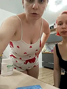  wikki  online show from 10/26/25, 04:35