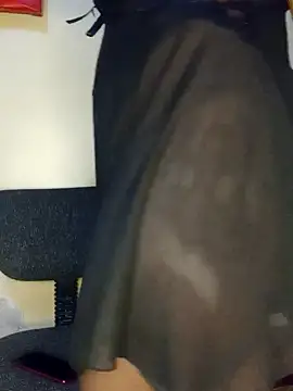 Snapshot of Mayah19 chatting on 03/02/25, 04:53 Mayah19 online show from 03/02/25, 04:53