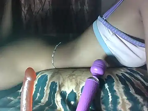 sweet iddah online show from 02/13/25, 08:24