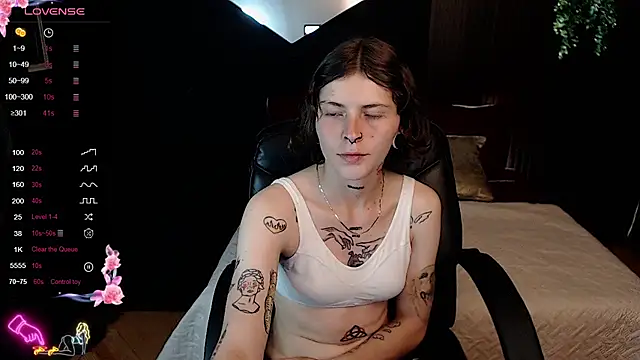 pretty cristal69 online show from 04/09/26, 11:54