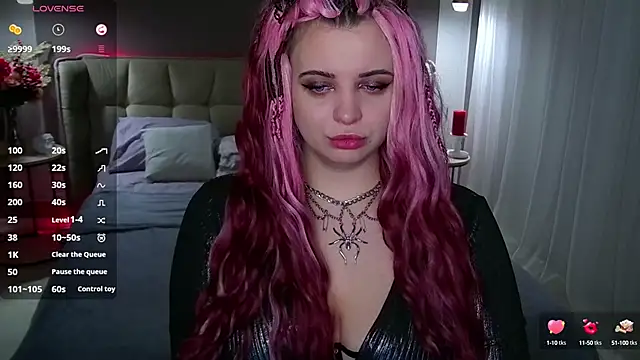 Miss Maya Mils online show from 02/18/25, 01:10