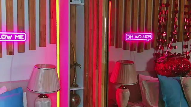 Snapshot of CeylanXO chatting on 03/02/26, 07:15 CeylanXO online show from 03/02/26, 07:15