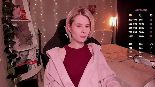 Snapshot of enigma_mia chatting on 09/29/25, 09:14 enigma mia online show from 09/29/25, 09:14