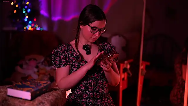 SweetyKitty18 online show from 04/14/26, 05:19