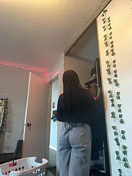 Your Paris online show from 02/05/25, 10:22