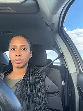 Your Paris online show from 02/22/25, 04:51