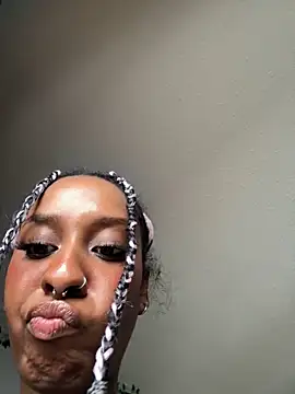 Your Paris online show from 03/15/25, 10:11