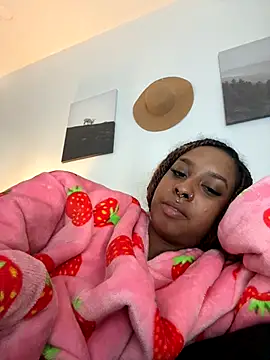 Your Paris online show from 10/10/25, 07:13