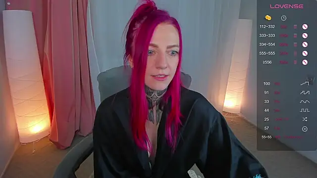 Roxy      online show from 02/28/25, 11:34