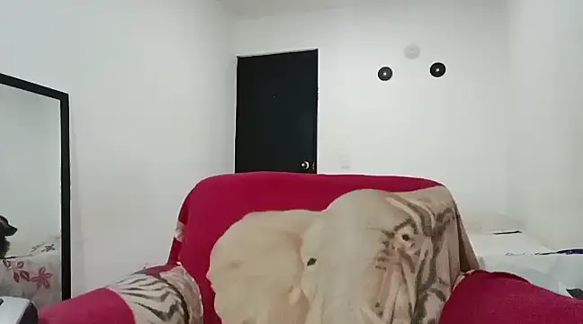 lucydreamm online show from 01/17/25, 01:36