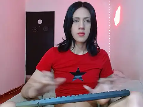 lucydreamm online show from 02/01/26, 09:13