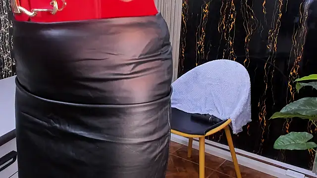 MissEscarleth online show from 01/31/25, 02:26