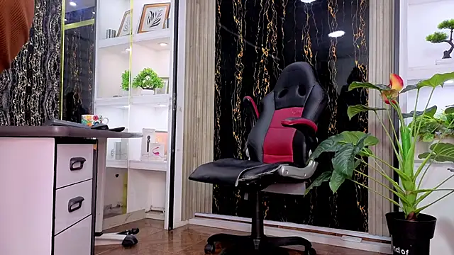 MissEscarleth online show from 03/27/26, 08:26