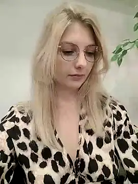 Amitiel Angel online show from 01/17/25, 05:51