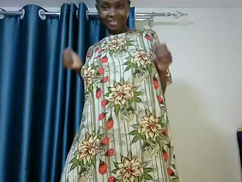 Snapshot of Kababy_love chatting on 10/25/25, 07:52 Kababy love online show from 10/25/25, 07:52