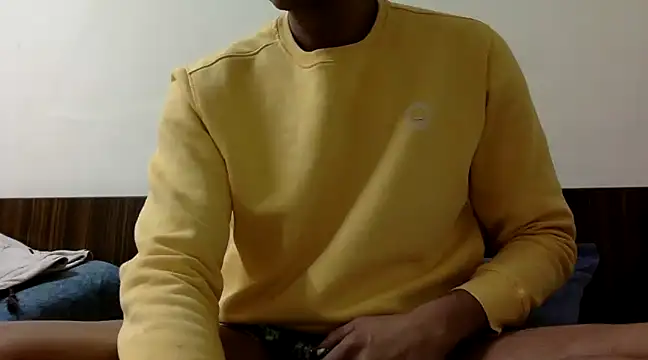 yadavindra85 online show from 02/06/25, 03:37