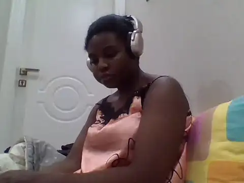 queenzuena online show from 07/01/26, 09:58
