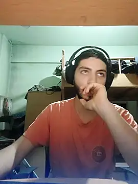 kleineid77 online show from 11/23/25, 04:29