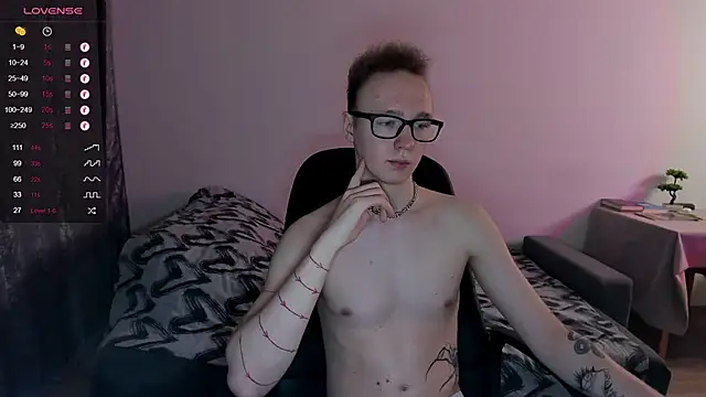 Alex silents online show from 01/29/25, 01:49