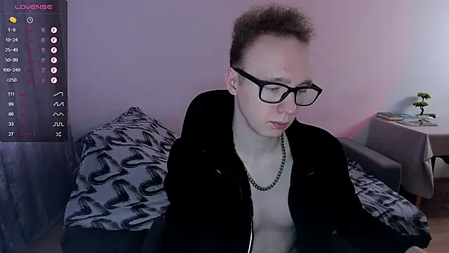 Alex silents online show from 02/03/25, 11:09