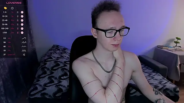 Alex silents online show from 02/09/25, 01:46