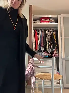 casalinga88 online show from 10/28/25, 07:23