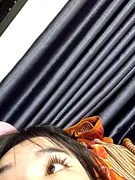 Berrysweet 68 online show from 03/21/25, 02:18