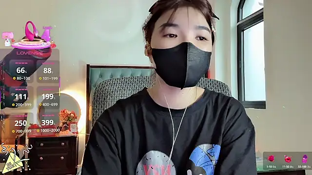 Snapshot of Berrysweet_68 chatting on 09/30/25, 08:08 Berrysweet 68 online show from 09/30/25, 08:08