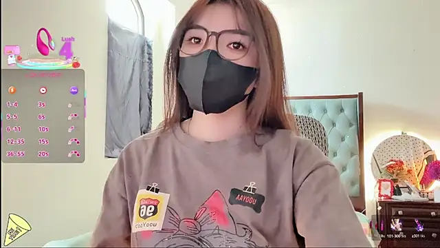 Berrysweet 68 online show from 10/20/25, 04:35