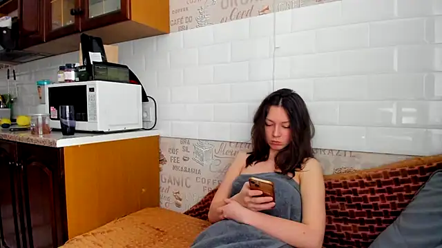 Snapshot of Adela_Vetta chatting on 03/02/25, 11:39 Adela Vetta online show from 03/02/25, 11:39