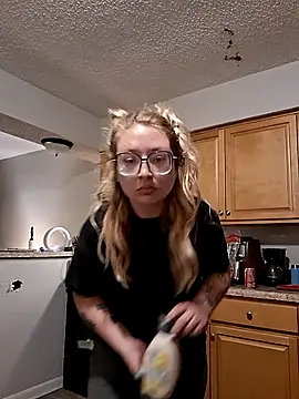 xWhoreAbleX Pika online show from 01/08/26, 11:34