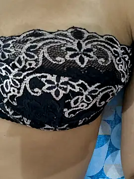 Snapshot of fernandasweet chatting on 01/23/25, 11:15 fernandasweet online show from 01/23/25, 11:15