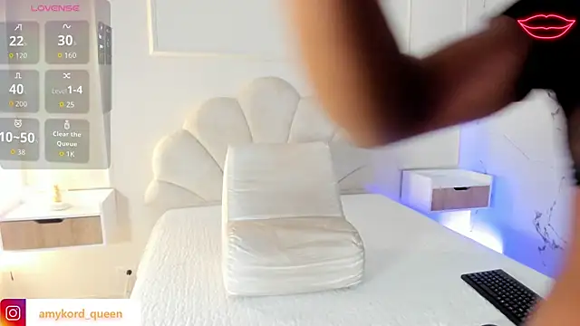 Amykord online show from 11/19/25, 11:54