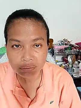 Snapshot of Fon_Bigboobs chatting on 10/10/25, 07:40 Fon Bigboobs online show from 10/10/25, 07:40