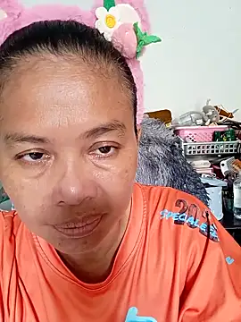 Snapshot of Fon_Bigboobs chatting on 10/18/25, 05:21 Fon Bigboobs online show from 10/18/25, 05:21