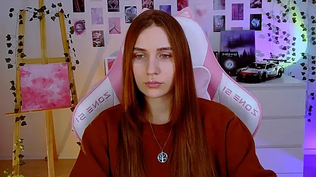 Snapshot of AliceCharmy chatting on 01/27/25, 12:16 AliceCharmy online show from 01/27/25, 12:16