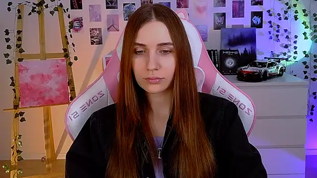 Snapshot of AliceCharmy chatting on 01/31/25, 11:13 AliceCharmy online show from 01/31/25, 11:13