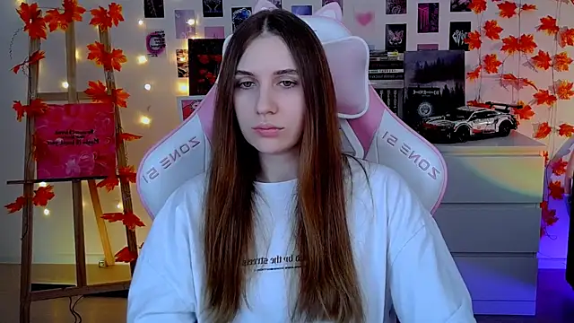 Snapshot of AliceCharmy chatting on 11/15/25, 07:38 AliceCharmy online show from 11/15/25, 07:38