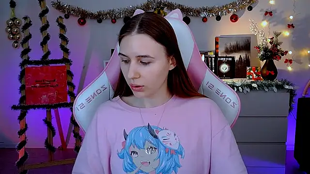 Snapshot of AliceCharmy chatting on 12/05/25, 09:29 AliceCharmy online show from 12/05/25, 09:29